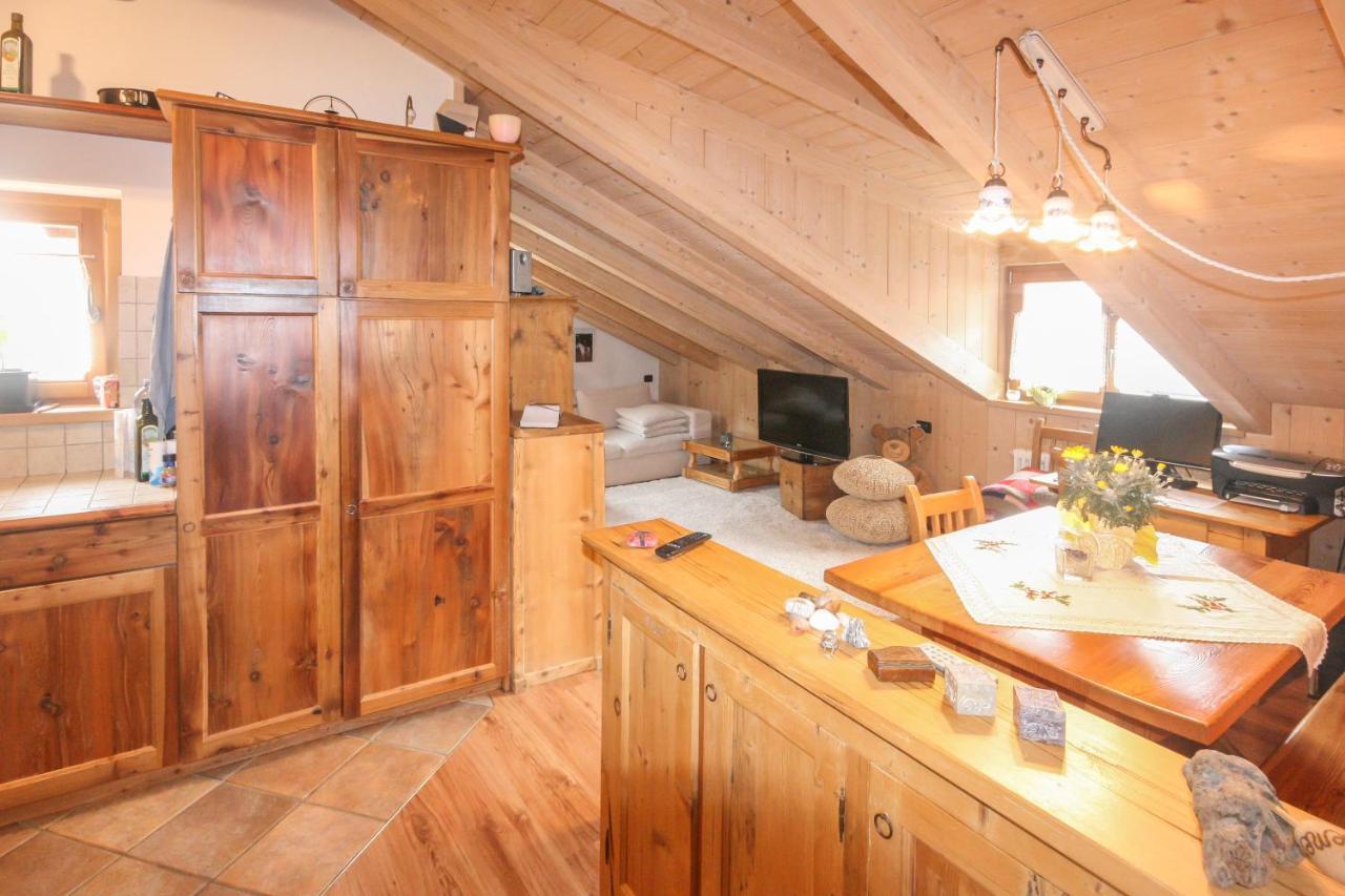 Tabià Elisa Apartamento Campitello di Fassa Exterior foto